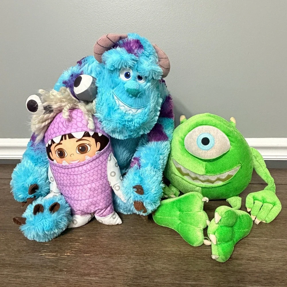 Disney Monsters Inc. Sulley, Mike Wazowsk,i &‎ Boo Plush Set